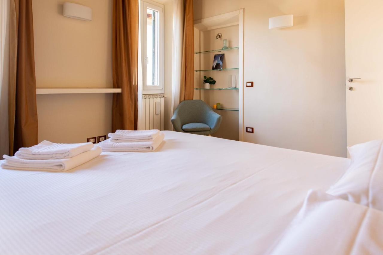 Modern, Bright Near Boboli Gardens & Santo Spirito - Homeunity فلورنس المظهر الخارجي الصورة