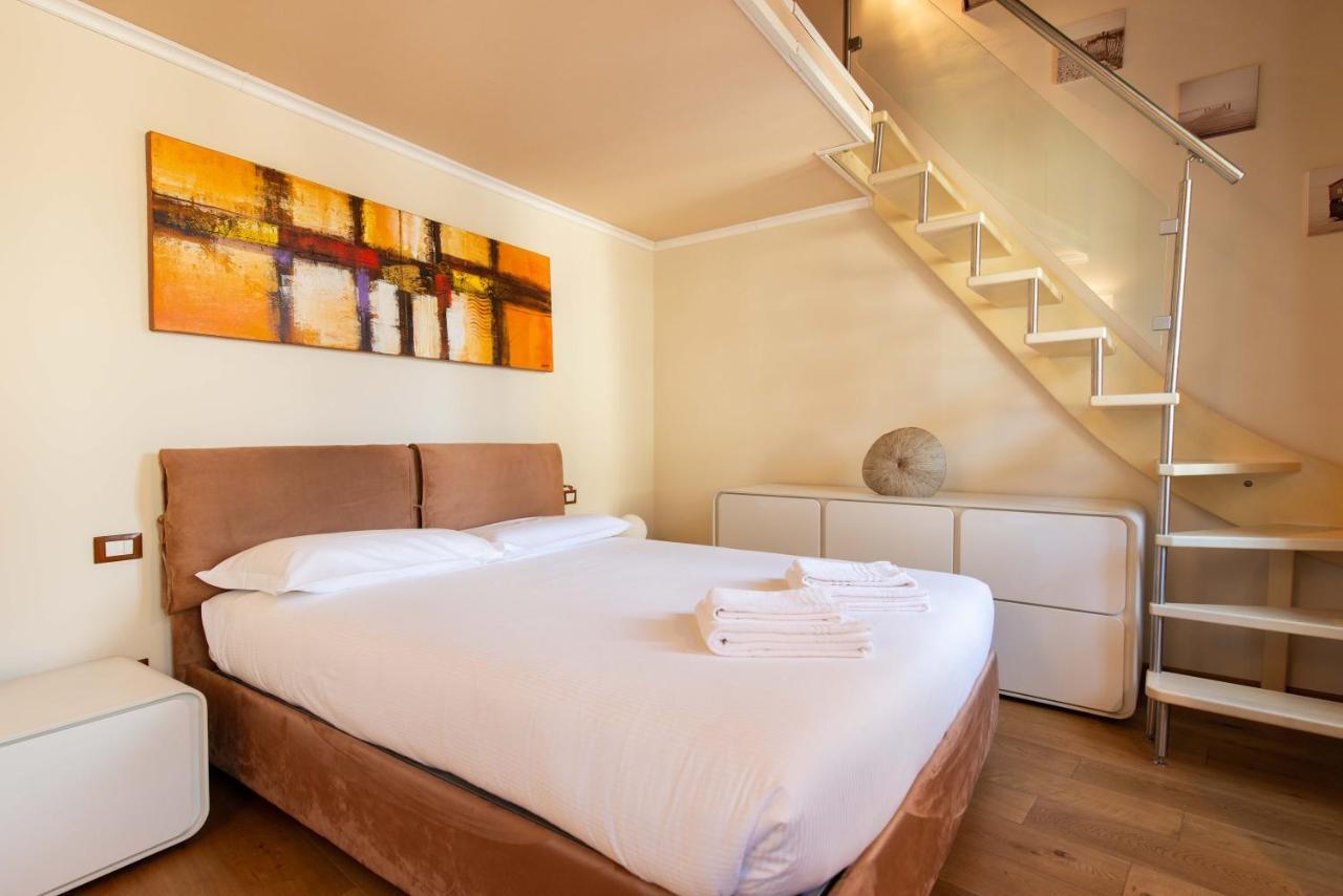 Modern, Bright Near Boboli Gardens & Santo Spirito - Homeunity فلورنس المظهر الخارجي الصورة