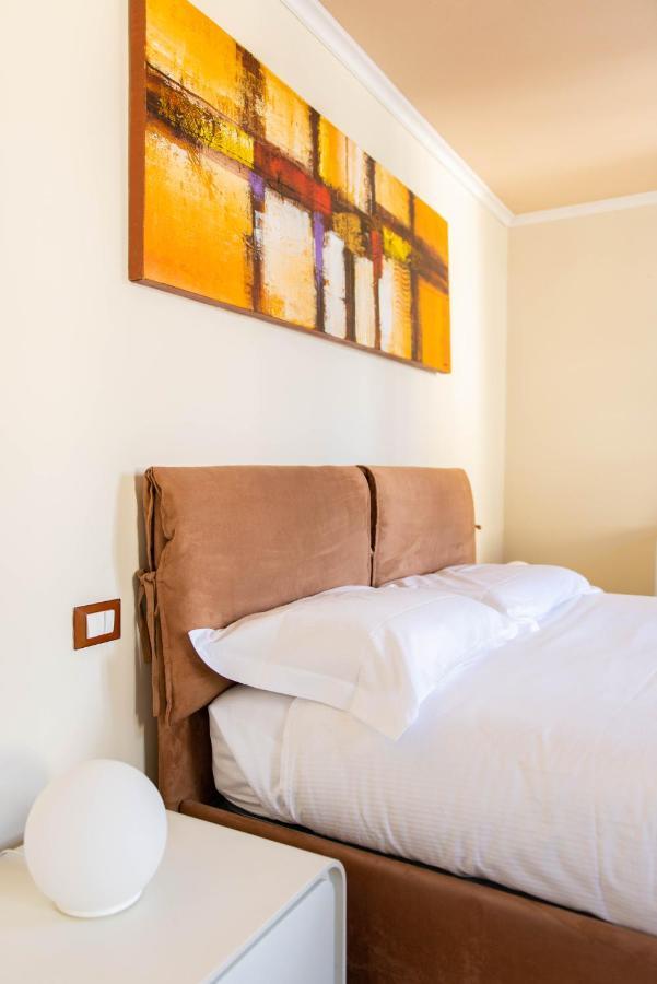 Modern, Bright Near Boboli Gardens & Santo Spirito - Homeunity فلورنس المظهر الخارجي الصورة
